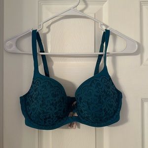 Victoria’s Secret Demi Bra